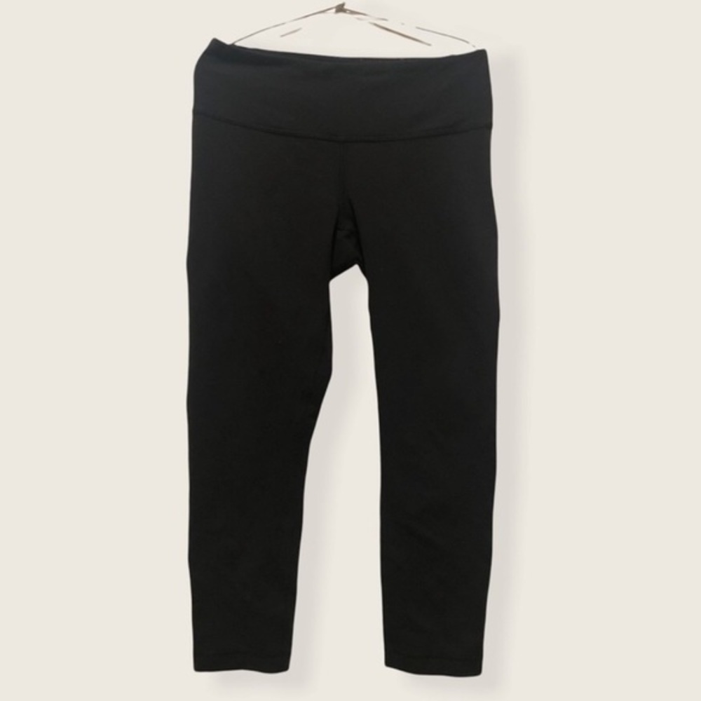 Lululemon Athletica cropped leggings size 4 buttery soft - Picture 3 of 5